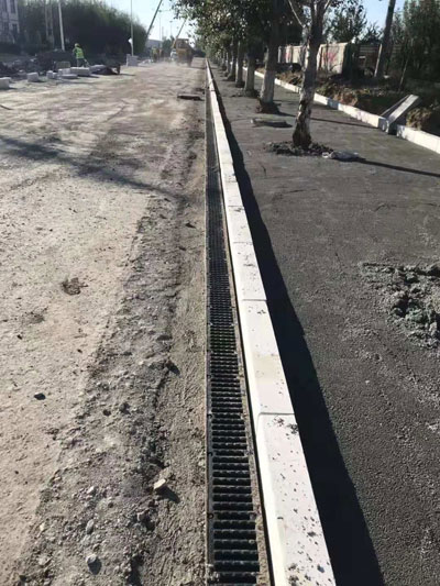 线性排水沟用于道路改造